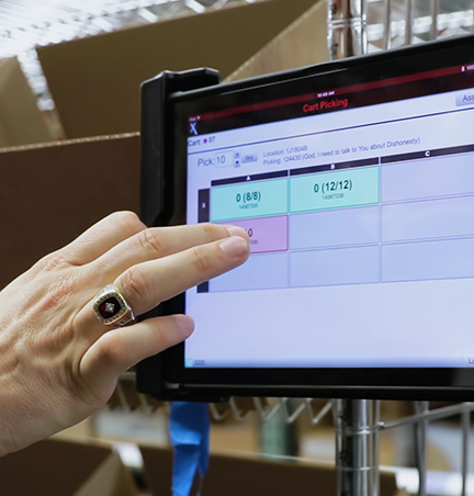 ipad equipped order picking cart, warehouse automation, warehouse automation systems, warehouse automation strategies, warehouse automation comapny